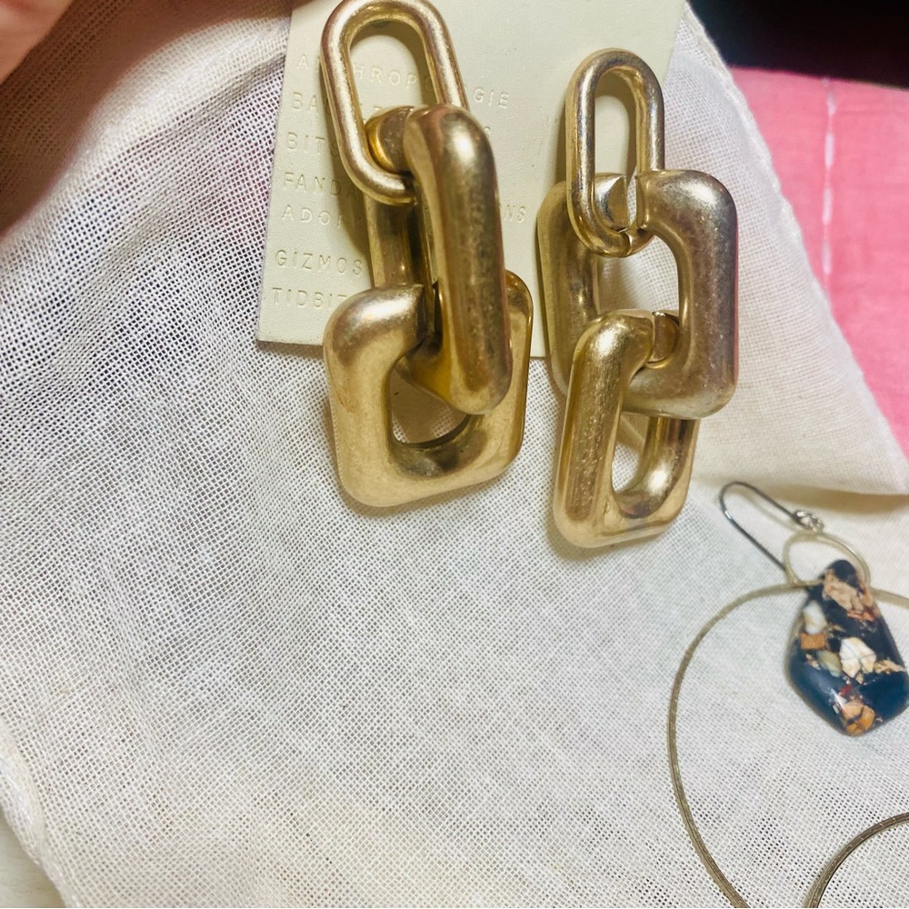 Anthropologie Chunky Gold Link Earrings and Hoops - Picture 10 of 11